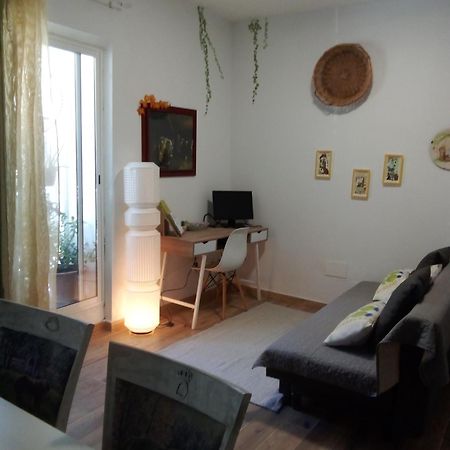 Inn Jerez Santiago Loft Smoke Free Jerez de la Frontera Bagian luar foto