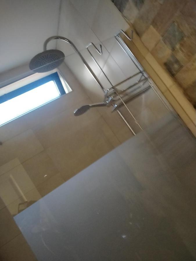 Inn Jerez Santiago Loft Smoke Free Jerez de la Frontera Bagian luar foto